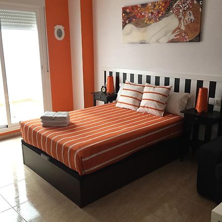 מאלגה Apartamentos Gold מראה חיצוני תמונה