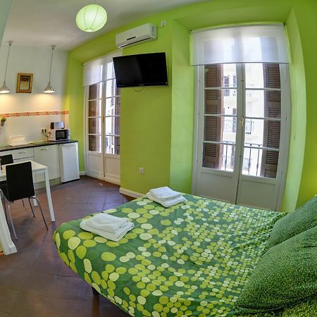 מאלגה Apartamentos Gold מראה חיצוני תמונה