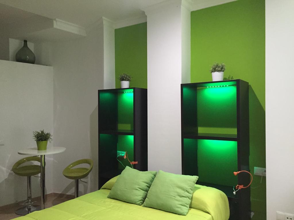 מאלגה Apartamentos Gold חדר תמונה