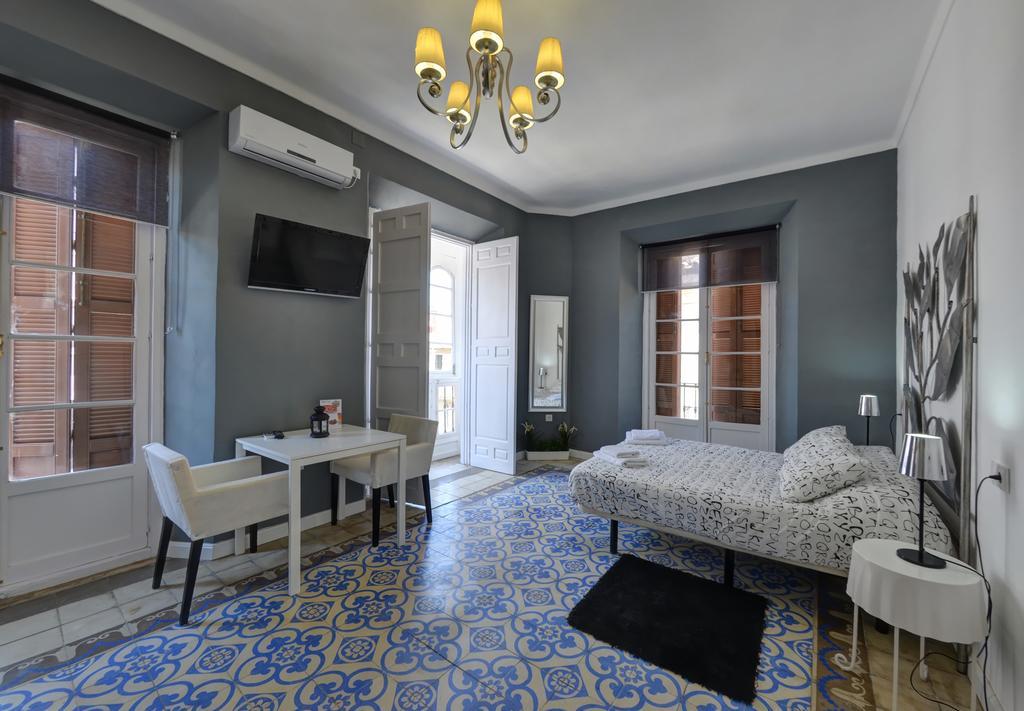 מאלגה Apartamentos Gold חדר תמונה