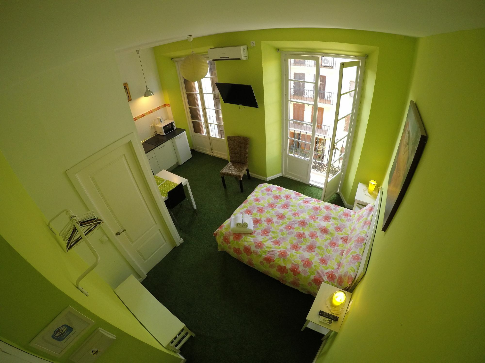 מאלגה Apartamentos Gold מראה חיצוני תמונה